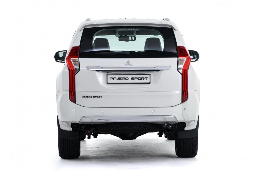  Mitsubishi Pajero Sport 2017 года  (ZA) (фото 26 из 29)